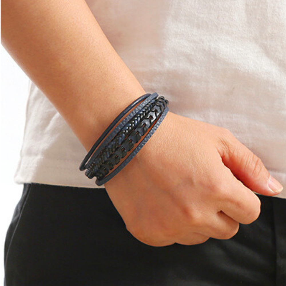 NordFläta™ – Armband med vikingasjäl.