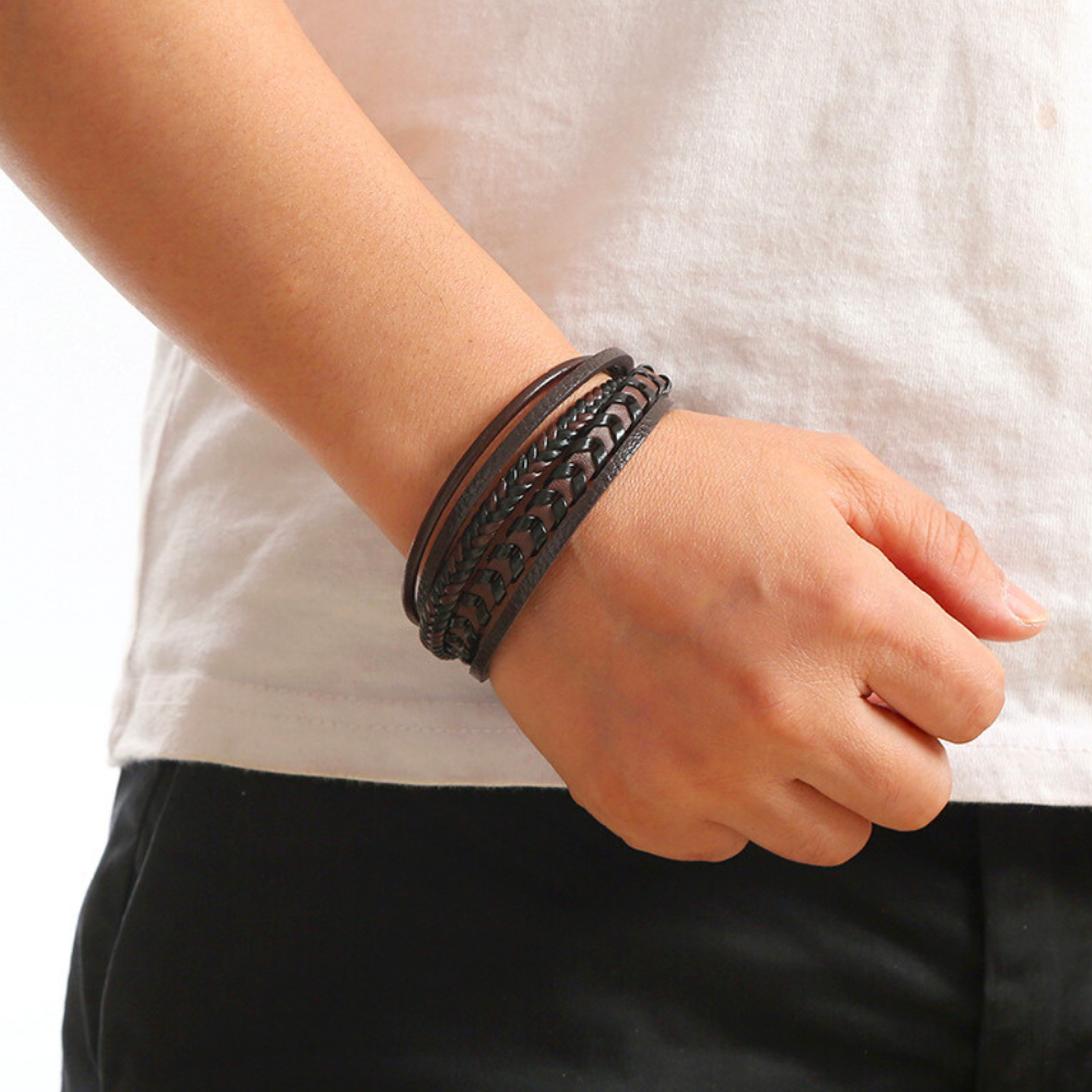 NordFläta™ – Armband med vikingasjäl.