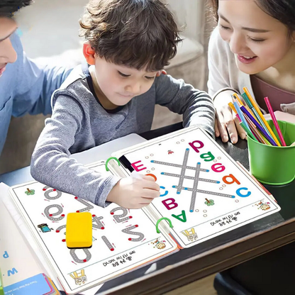 SkrivSmart™ – Återanvändningsbar skrivbok för nyfikna barn