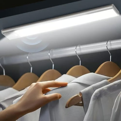 LjusVakt™ – Automatisk sensorlampa för trygghet och komfort