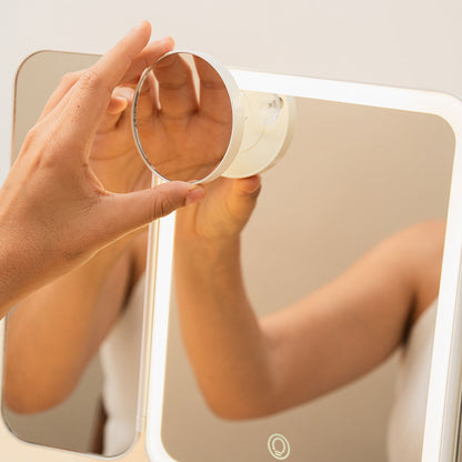 SkönSpegel™ - Se din skönhet i rätt ljus